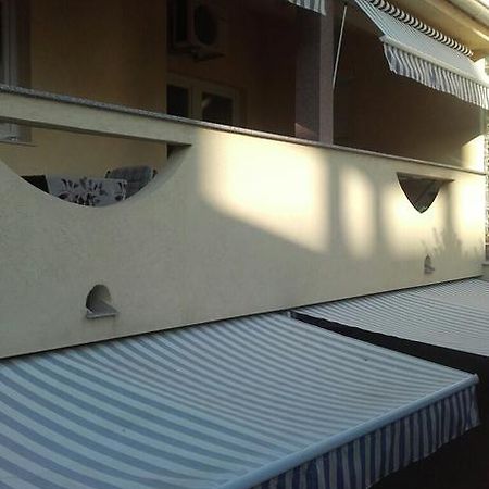 Apartment Kolundzic Novi Vinodolski Bagian luar foto