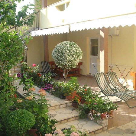 Apartment Kolundzic Novi Vinodolski Bagian luar foto