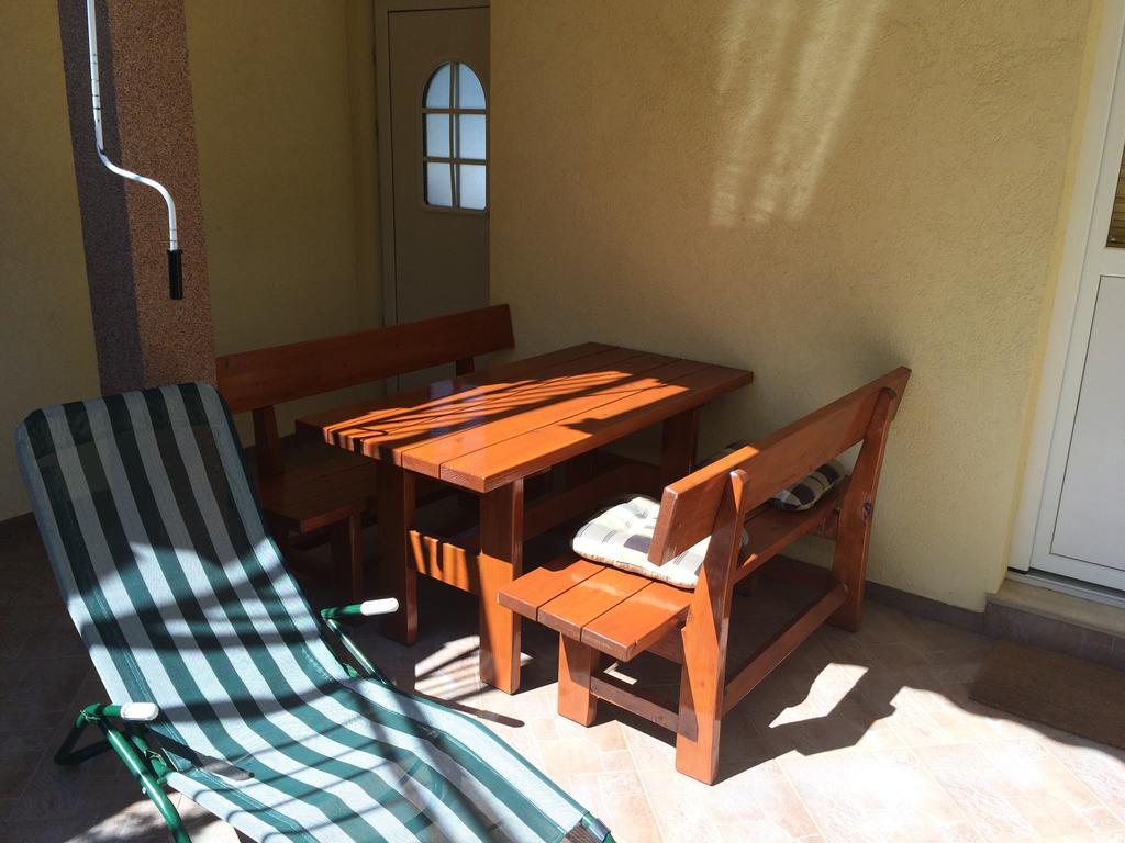 Apartment Kolundzic Novi Vinodolski Bagian luar foto