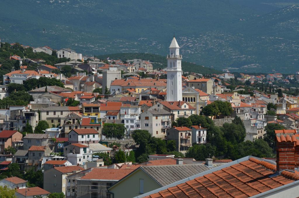 Apartment Kolundzic Novi Vinodolski Bagian luar foto