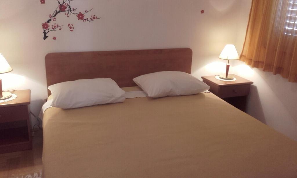 Apartment Kolundzic Novi Vinodolski Bagian luar foto